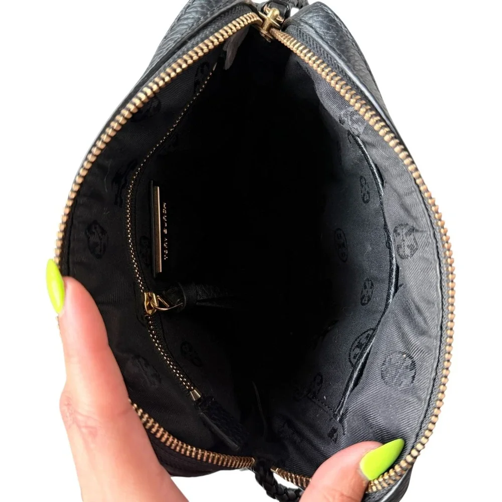 Tory Burch Taylor Camera Bag Black Pebbled Leather Rope Strap Crossbody Bag Chic